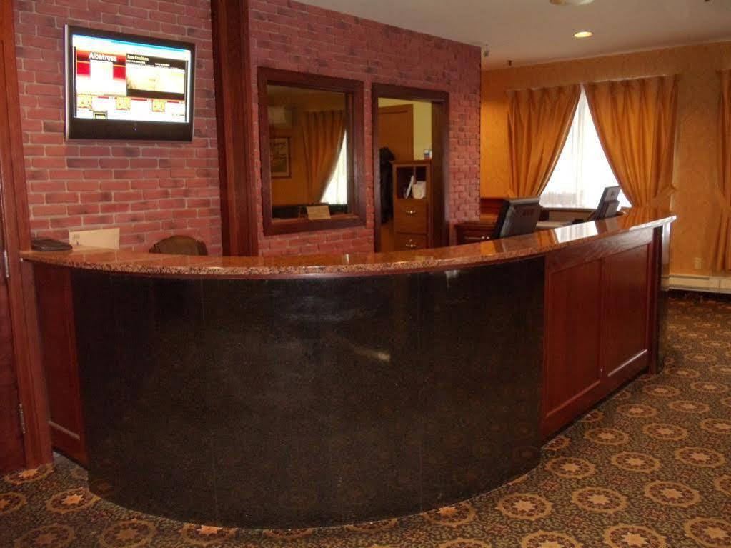 Albatross Hotel Gander Extérieur photo