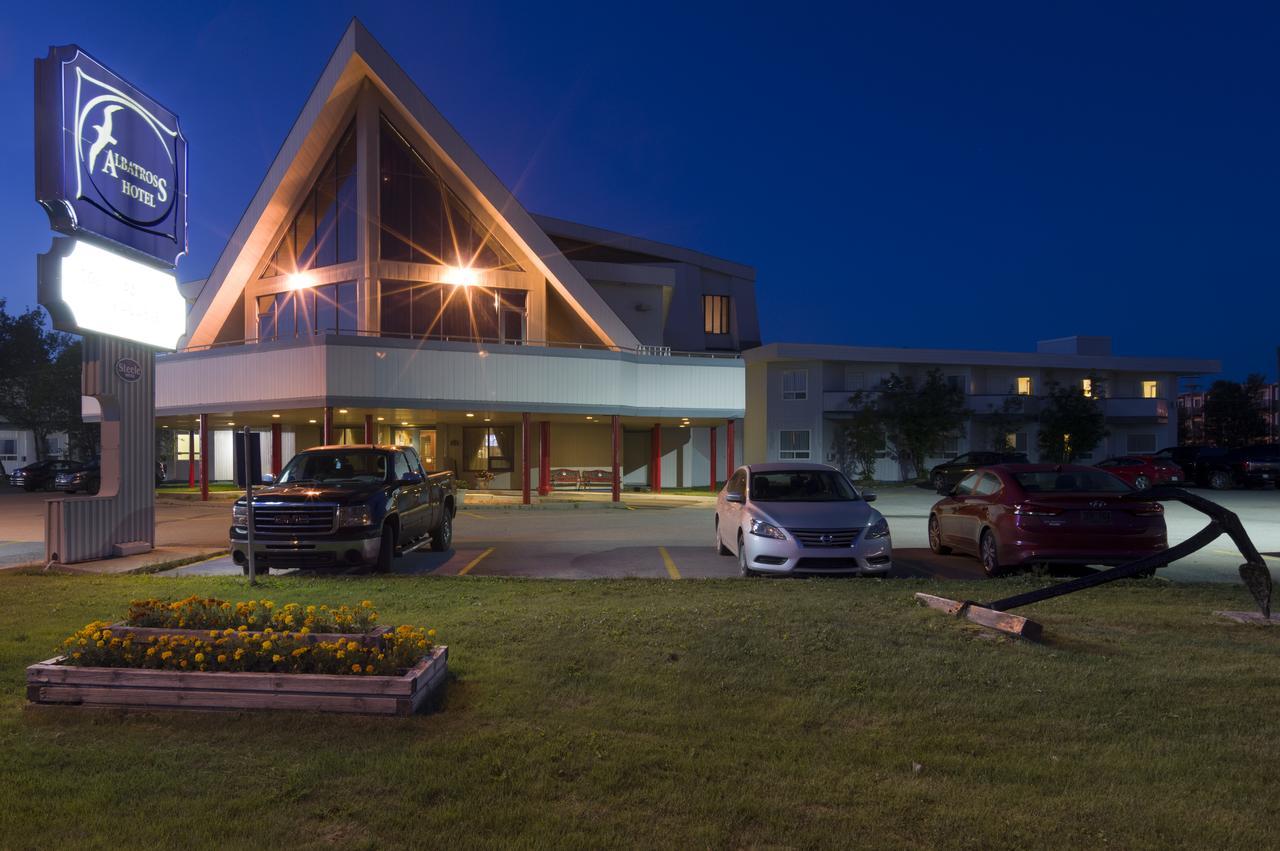 Albatross Hotel Gander Extérieur photo